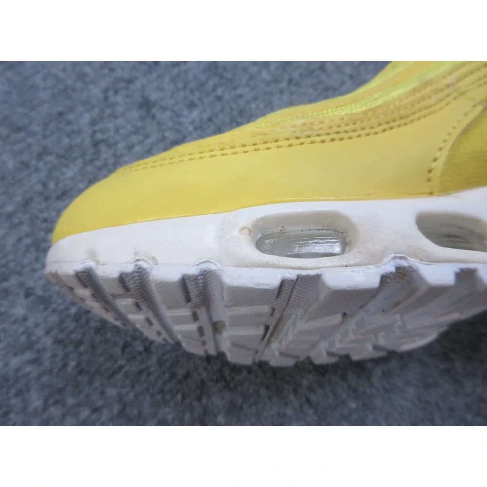 Nike Air Max Plus Shoes Womens Size 6.5 Running Athletic AJ1986-200 Sneakers‎